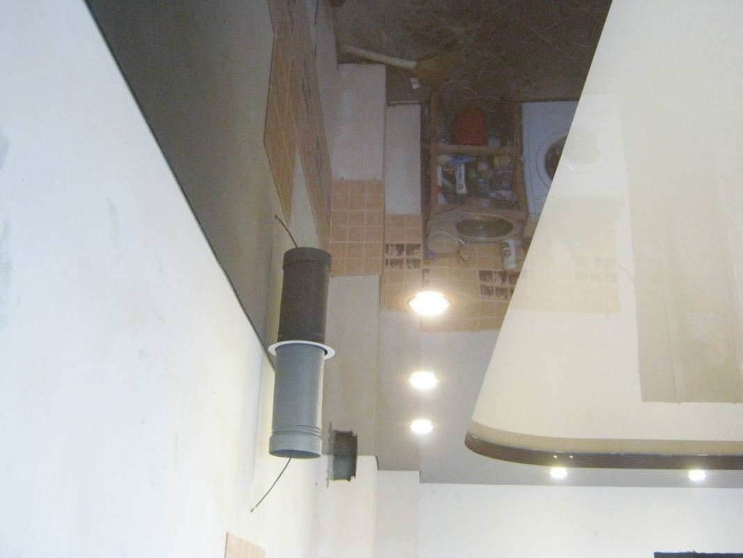 Стоимость резного потолка Apply на кухне 9 м²